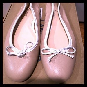 Ballet flats